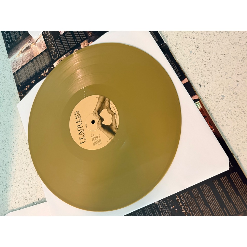 Taylor Swift Fearless Taylor's Version Gold 3LP Vinyl Record Set 2021 - Picture 8 of 12